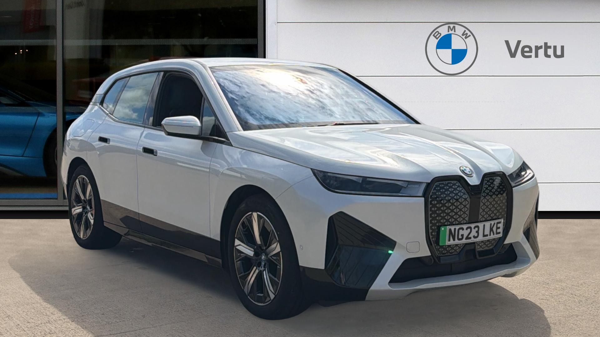 BMW iX listing photo