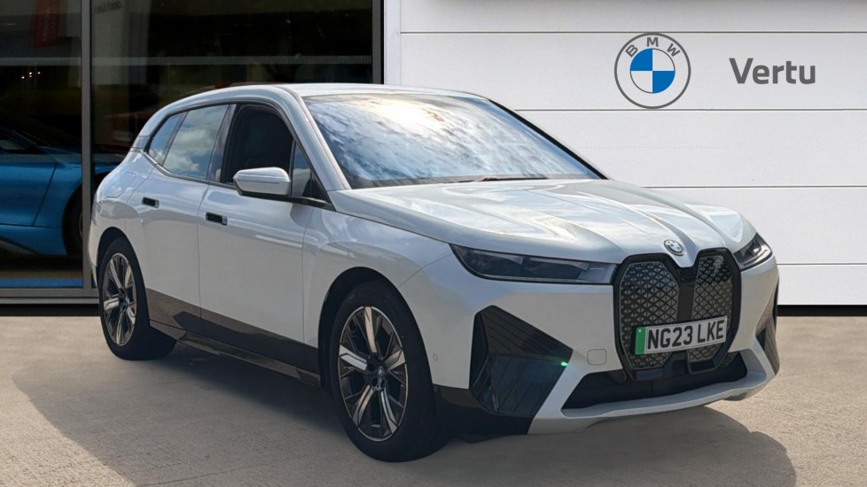 BMW iX 240kW xDrive40 M Sport 76.6kWh 5dr Auto Electric Estate - Image 1