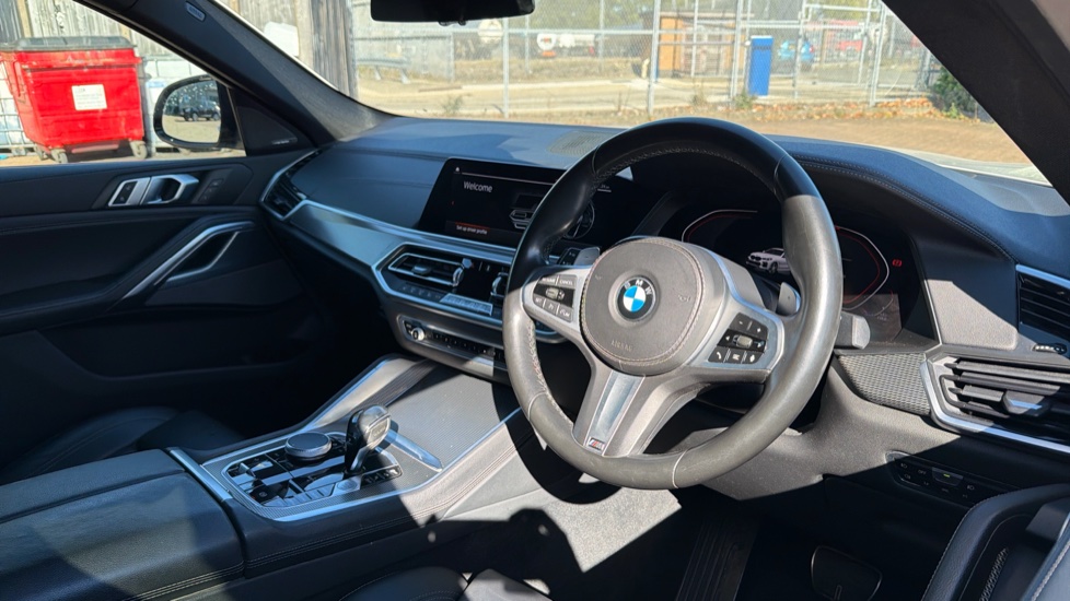 BMW X6 xDrive30d M Sport 5dr Step Auto Diesel Estate - Image 6
