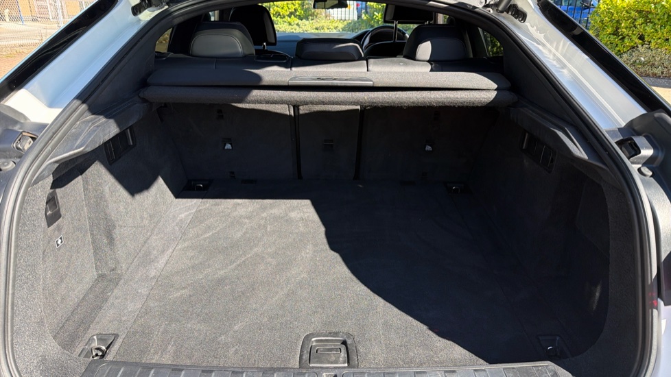 BMW X6 xDrive30d M Sport 5dr Step Auto Diesel Estate - Image 13