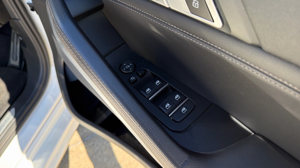 BMW X6 xDrive30d M Sport 5dr Step Auto Diesel Estate - Image 35
