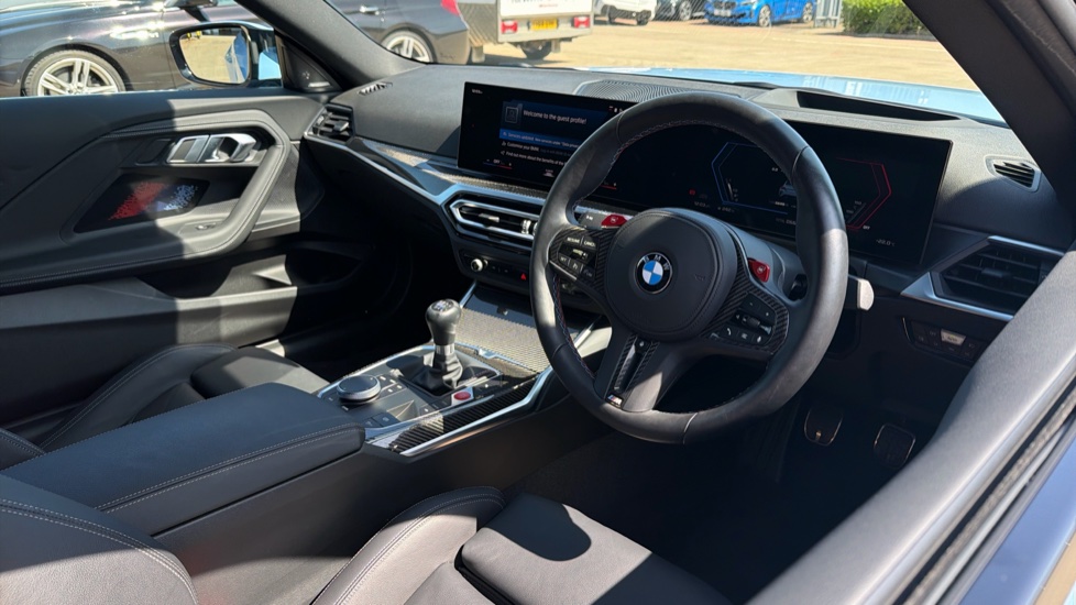 BMW M2 2dr Petrol Coupe - Image 6