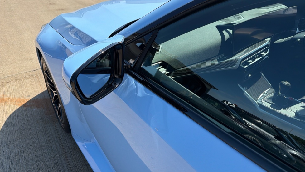 BMW M2 2dr Petrol Coupe - Image 28