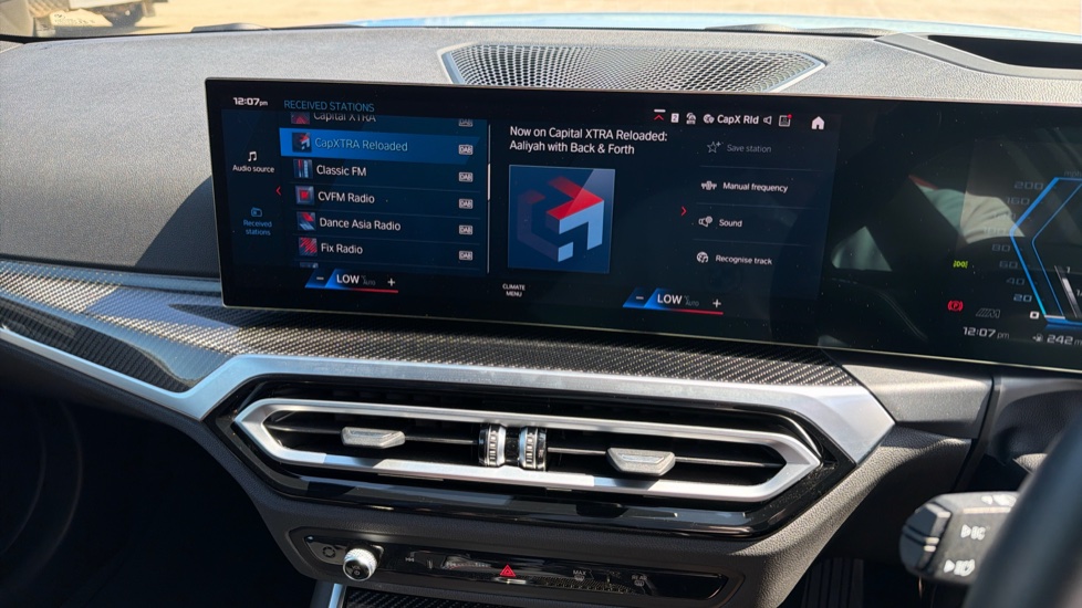 BMW M2 2dr Petrol Coupe - Image 43