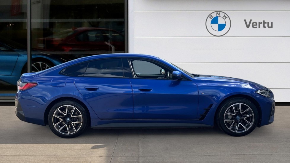 BMW i4 250kW eDrive40 M Sport 83.9kWh 5dr Auto Electric Hatchback - Image 3