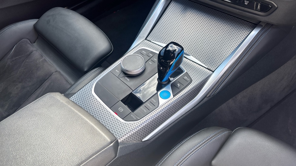 BMW i4 250kW eDrive40 M Sport 83.9kWh 5dr Auto Electric Hatchback - Image 10