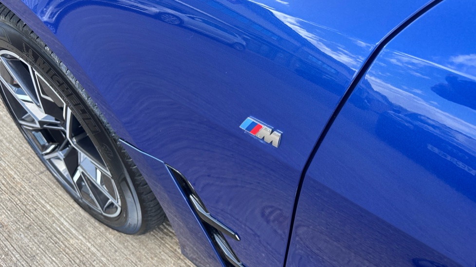 BMW i4 250kW eDrive40 M Sport 83.9kWh 5dr Auto Electric Hatchback - Image 31