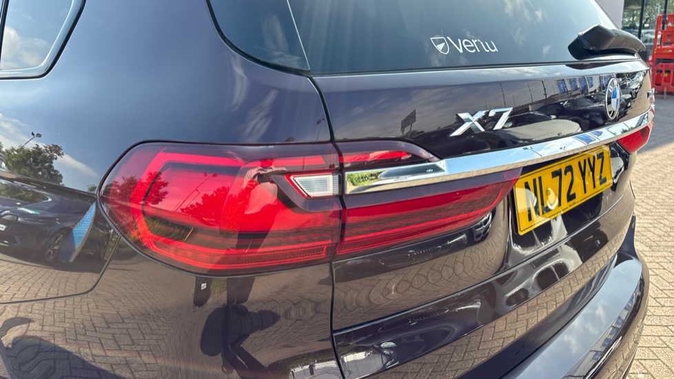 BMW X7 xDrive40d MHT M Sport 5dr Step Auto [6 Seat] Diesel Estate - Image 30