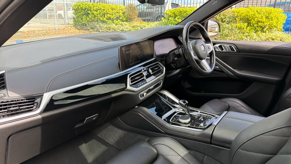 BMW X6 xDrive40d MHT M Sport 5dr Step Auto Diesel Estate - Image 7