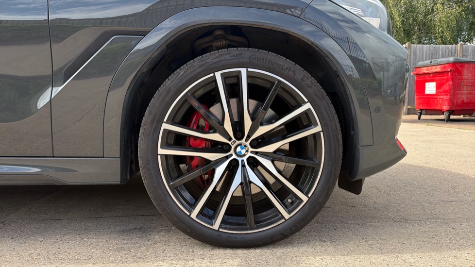 BMW X6 xDrive40d MHT M Sport 5dr Step Auto Diesel Estate - Image 14