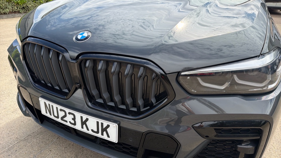 BMW X6 xDrive40d MHT M Sport 5dr Step Auto Diesel Estate - Image 25