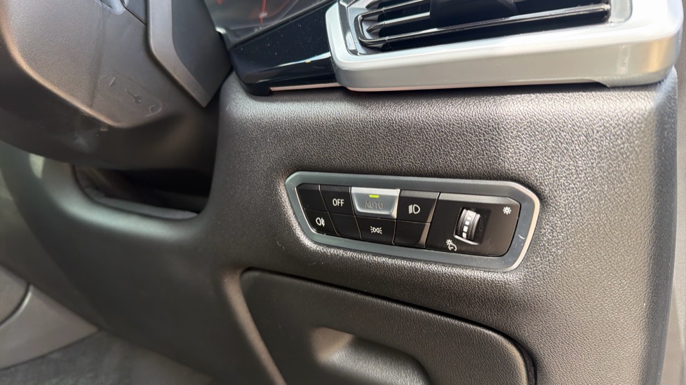 BMW X6 xDrive40d MHT M Sport 5dr Step Auto Diesel Estate - Image 35