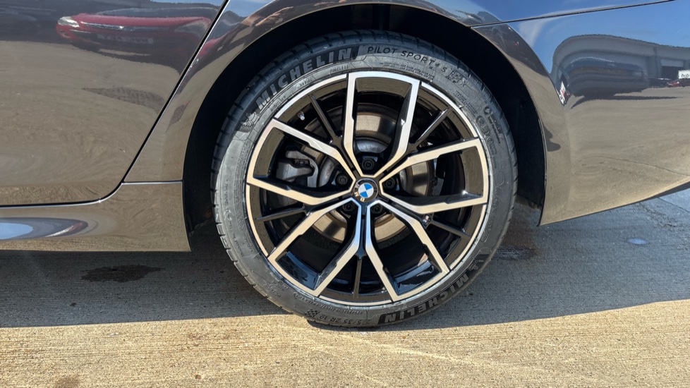 BMW 5 Series 520d MHT M Sport 4dr Step Auto Diesel Saloon - Image 28