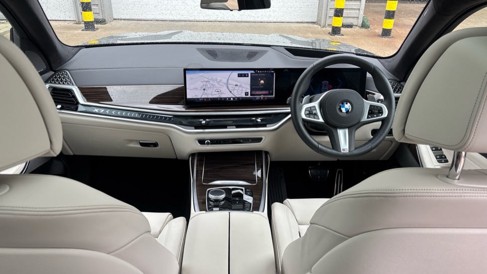 BMW X7 xDrive40d MHT M Sport 5dr Step Auto Diesel Estate - Image 4