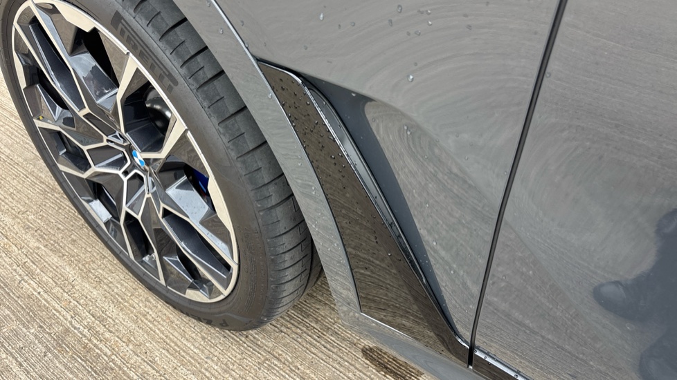 BMW X7 xDrive40d MHT M Sport 5dr Step Auto Diesel Estate - Image 33