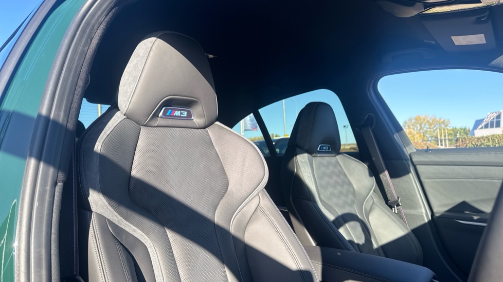BMW M3 xDrive Competition M 4dr Step Auto [Ultimat Pk] Petrol Saloon - Image 29