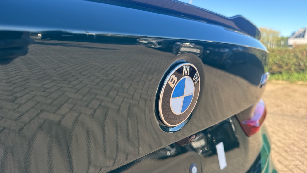BMW M3 xDrive Competition M 4dr Step Auto [Ultimat Pk] Petrol Saloon - Image 42