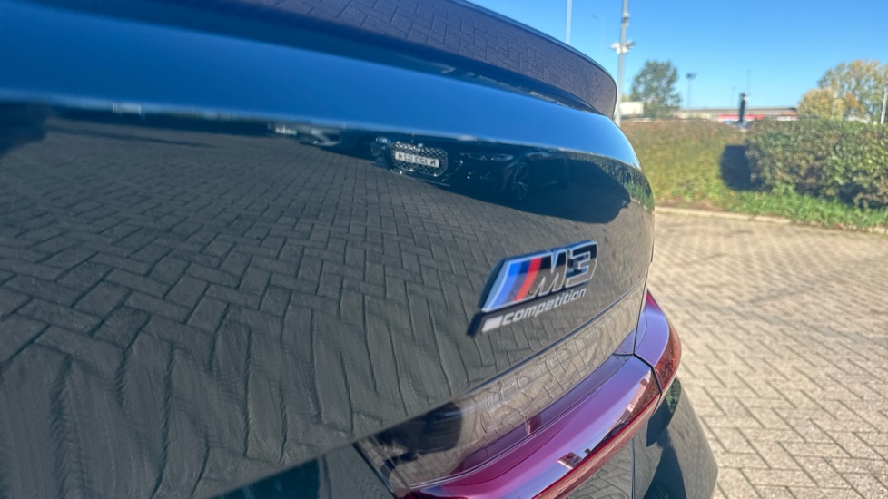 BMW M3 xDrive Competition M 4dr Step Auto [Ultimat Pk] Petrol Saloon - Image 43