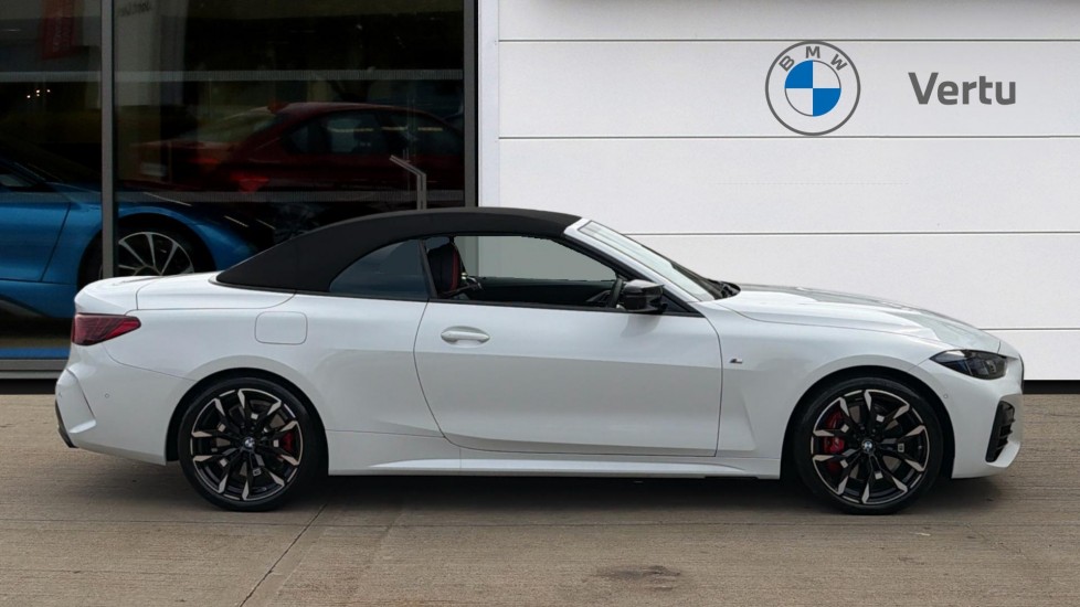 BMW 4 Series M440i xDrive MHT 2dr Step Auto Petrol Convertible - Image 3