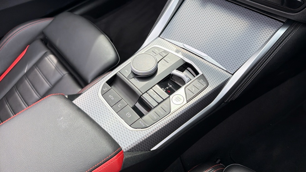 BMW 4 Series M440i xDrive MHT 2dr Step Auto Petrol Convertible - Image 10