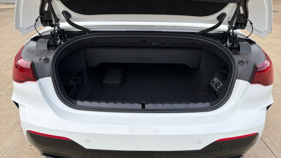 BMW 4 Series M440i xDrive MHT 2dr Step Auto Petrol Convertible - Image 13