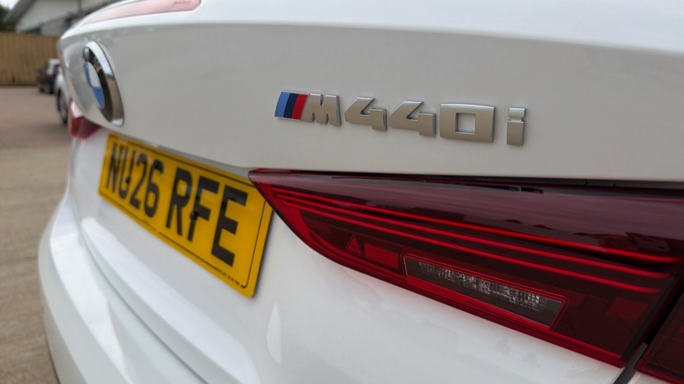 BMW 4 Series M440i xDrive MHT 2dr Step Auto Petrol Convertible - Image 32