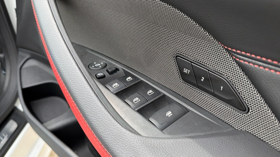 BMW 4 Series M440i xDrive MHT 2dr Step Auto Petrol Convertible - Image 39