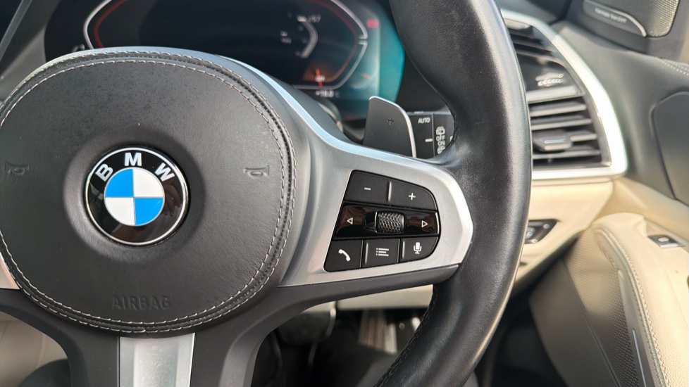 BMW X5 xDrive30d MHT M Sport 5dr Auto Diesel Estate - Image 18