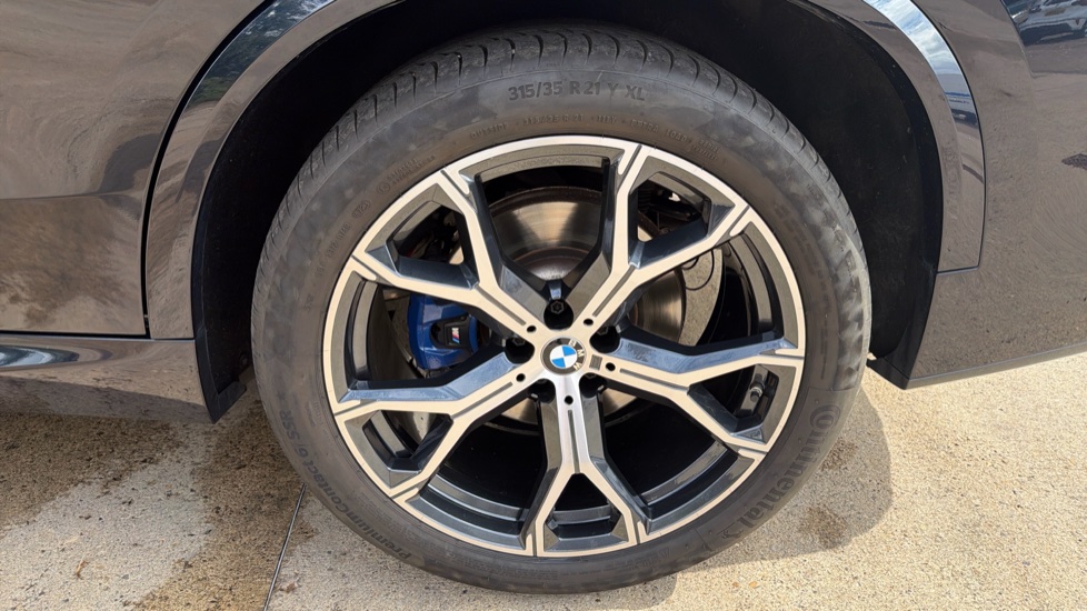 BMW X5 xDrive30d MHT M Sport 5dr Auto Diesel Estate - Image 29