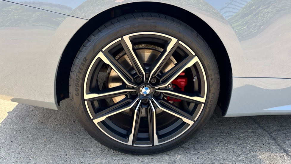 BMW 4 Series 420i M Sport 2dr Step Auto Petrol Coupe - Image 32