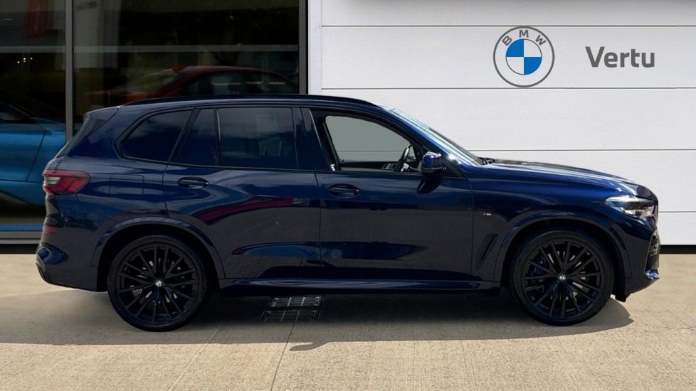 BMW X5 xDrive30d MHT M Sport 5dr Auto Diesel Estate - Image 3