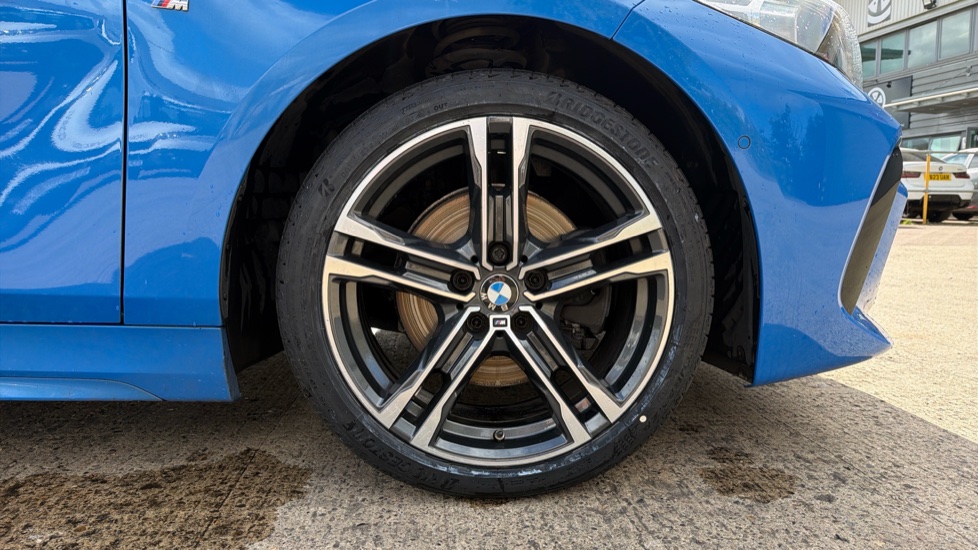 BMW 1 Series 118i [136] M Sport 5dr [Live Cockpit Professional] Petrol Hatchback - Image 14