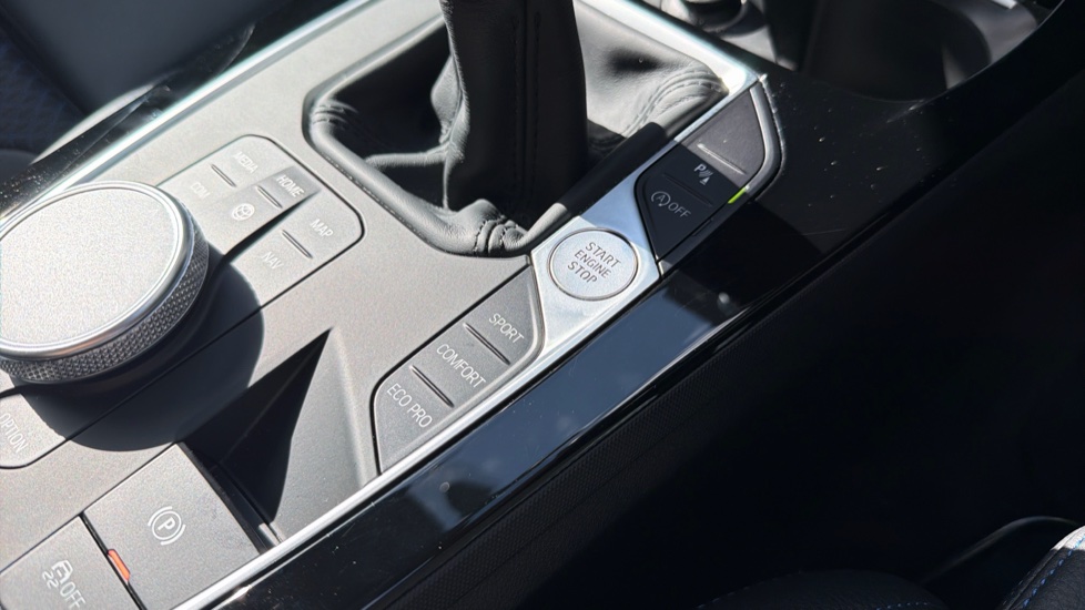 BMW 1 Series 118i [136] M Sport 5dr [Live Cockpit Professional] Petrol Hatchback - Image 19