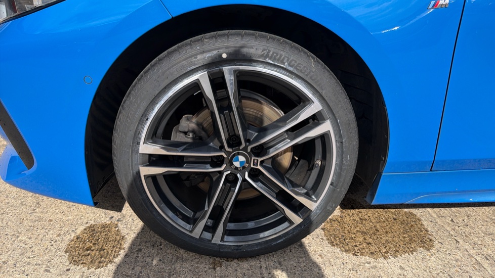 BMW 1 Series 118i [136] M Sport 5dr [Live Cockpit Professional] Petrol Hatchback - Image 24