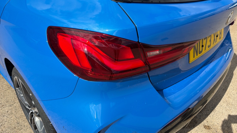 BMW 1 Series 118i [136] M Sport 5dr [Live Cockpit Professional] Petrol Hatchback - Image 28