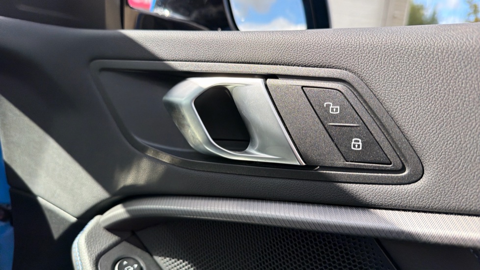 BMW 1 Series 118i [136] M Sport 5dr [Live Cockpit Professional] Petrol Hatchback - Image 33