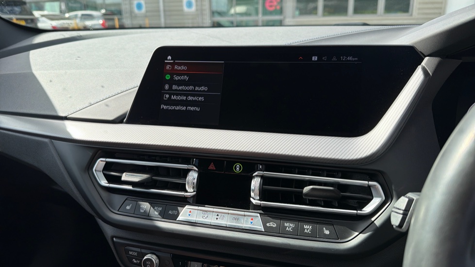 BMW 1 Series 118i [136] M Sport 5dr [Live Cockpit Professional] Petrol Hatchback - Image 41