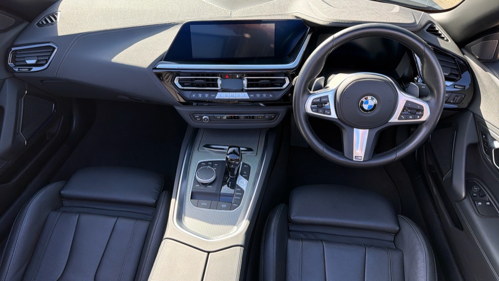 BMW Z4 sDrive M40i 2dr Auto Petrol Roadster - Image 4