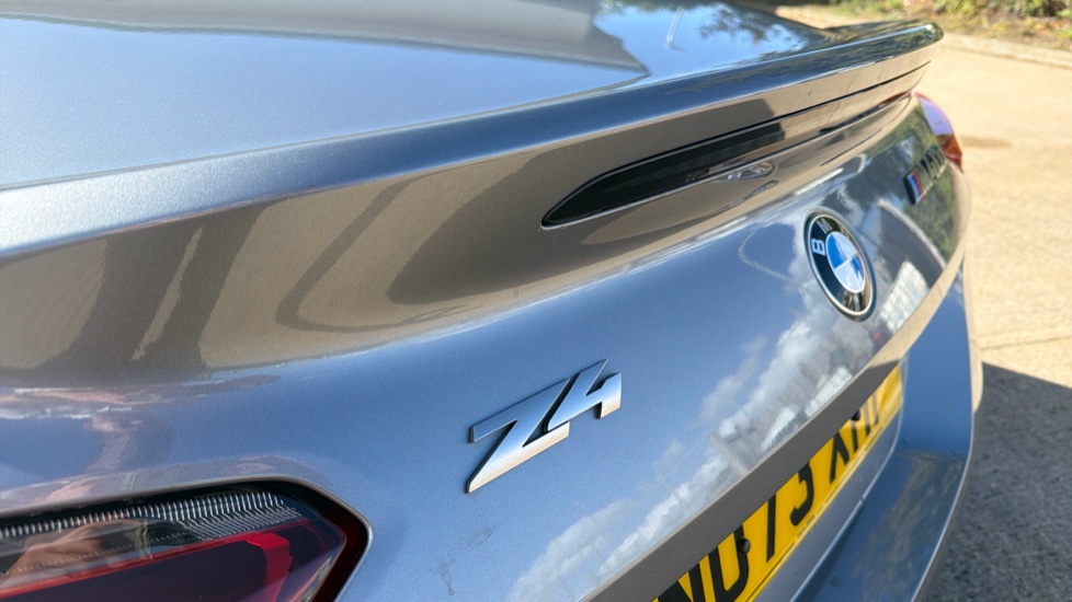BMW Z4 sDrive M40i 2dr Auto Petrol Roadster - Image 31