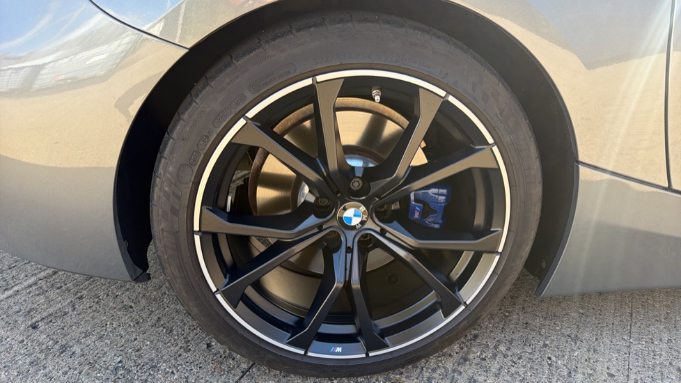 BMW Z4 sDrive M40i 2dr Auto Petrol Roadster - Image 33