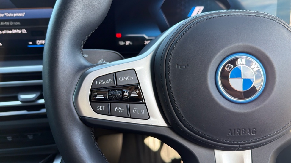 BMW i4 210kW eDrive35 M Sport 70kWh 5dr Auto Electric Hatchback - Image 17