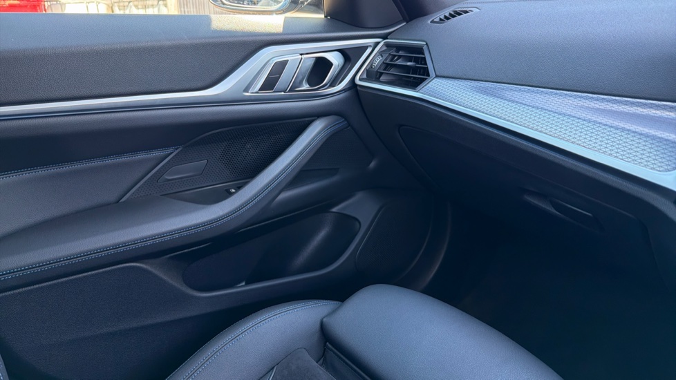 BMW i4 210kW eDrive35 M Sport 70kWh 5dr Auto Electric Hatchback - Image 53