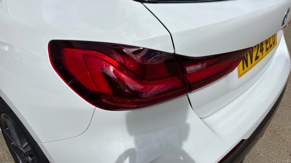 BMW 1 Series 118i M Sport 5dr Step Auto Petrol Hatchback - Image 29