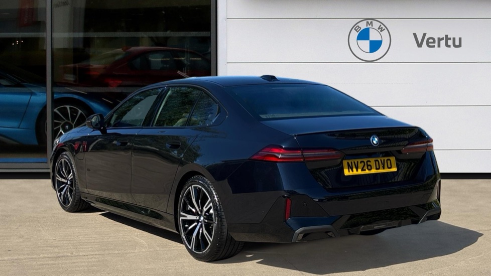 BMW 5 Series 530e M Sport 4dr Auto Saloon - Image 2