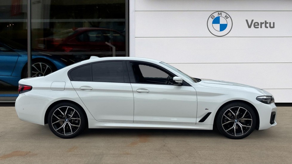 BMW 5 Series 520i MHT M Sport 4dr Step Auto Petrol Saloon - Image 3
