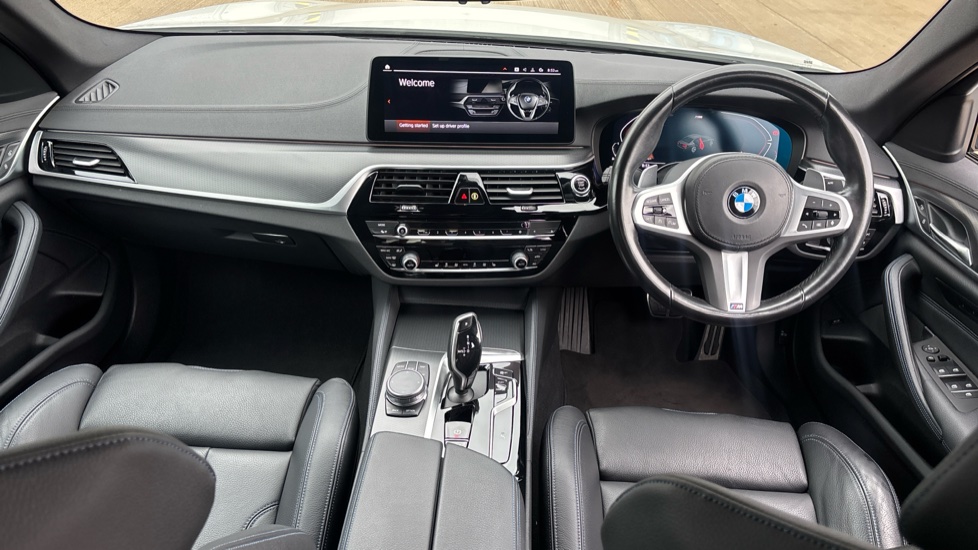 BMW 5 Series 520i MHT M Sport 4dr Step Auto Petrol Saloon - Image 4