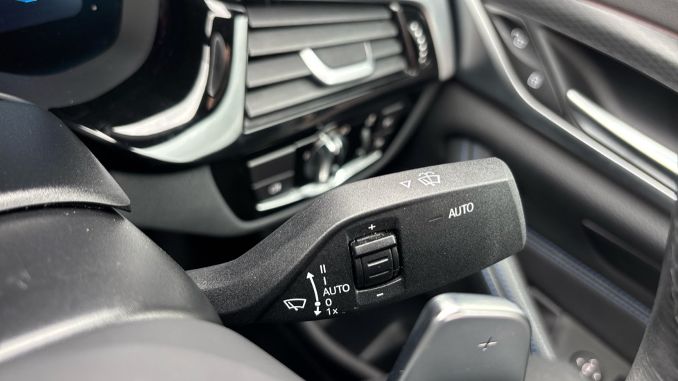 BMW 5 Series 520i MHT M Sport 4dr Step Auto Petrol Saloon - Image 39
