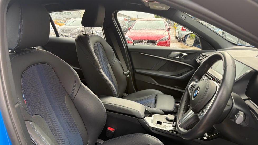 BMW 1 Series 118i [136] M Sport 5dr Step Auto [LCP] Petrol Hatchback - Image 11