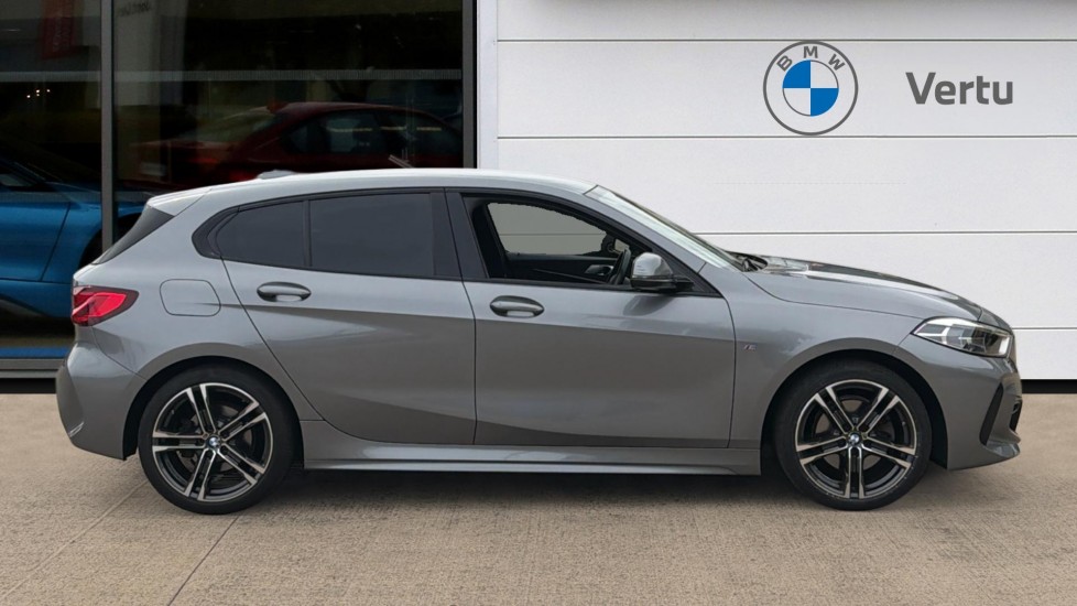 BMW 1 Series 118i [136] M Sport 5dr Step Auto [LCP] Petrol Hatchback - Image 3