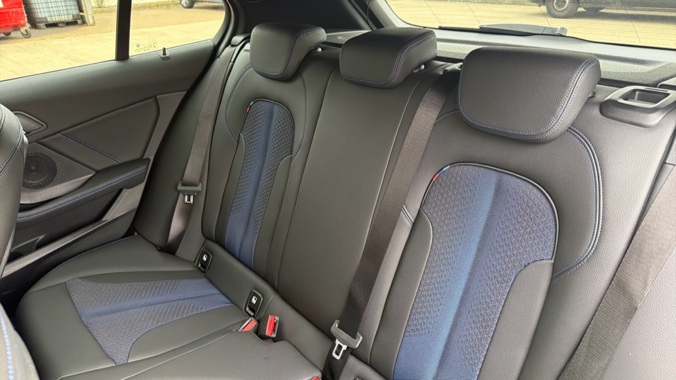 BMW 1 Series 118i [136] M Sport 5dr Step Auto [LCP] Petrol Hatchback - Image 12